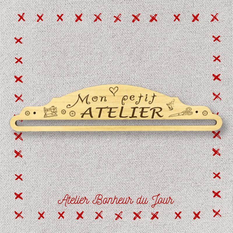 “My little Atelier” hanger