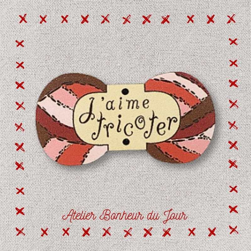 Decorative button - wooden button “I like to knit” Atelier bonheur du jour