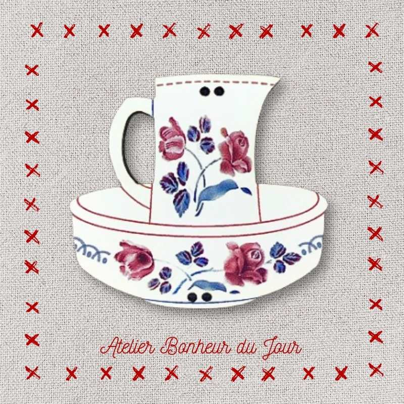 Bouton décoratif en bois "Ensemble de toilette" Digoin Atelier bonheur du jour Bouton décoratif en bois "Ensemble de toilette" Digoin Atelier bonheur du jour