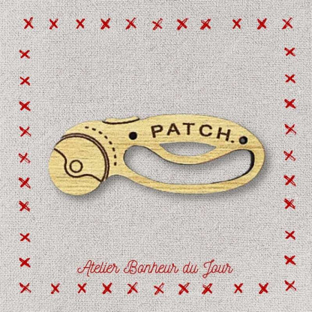 Decorative wooden button "Rotary cutter" Atelier bonheur du jour