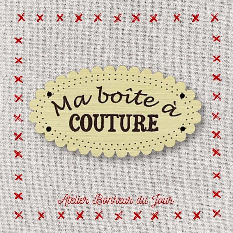 Decorative wooden button "My sewing box" Atelier bonheur du jour Decorative wooden button "My sewing box" Atelier bonheur du jour