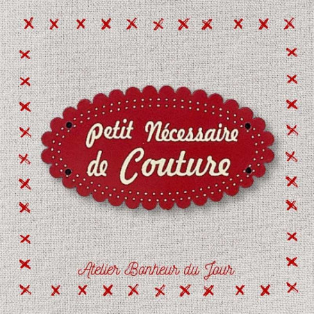 Decorative wooden button "Small sewing kit" Atelier bonheur du jour