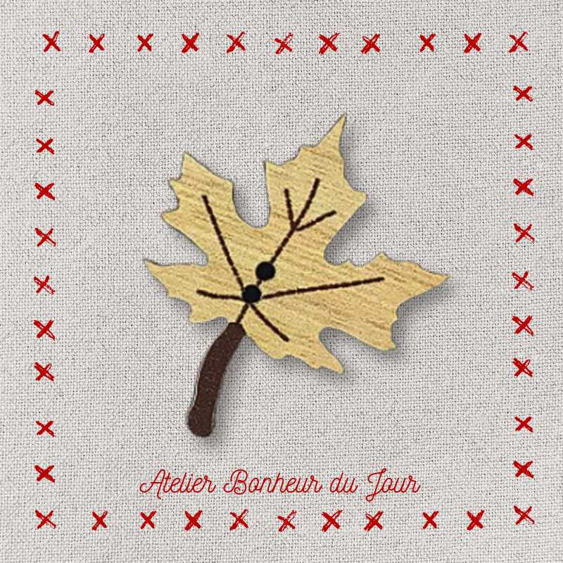 Decorative wooden button "Maple leaf" Atelier bonheur du jour
