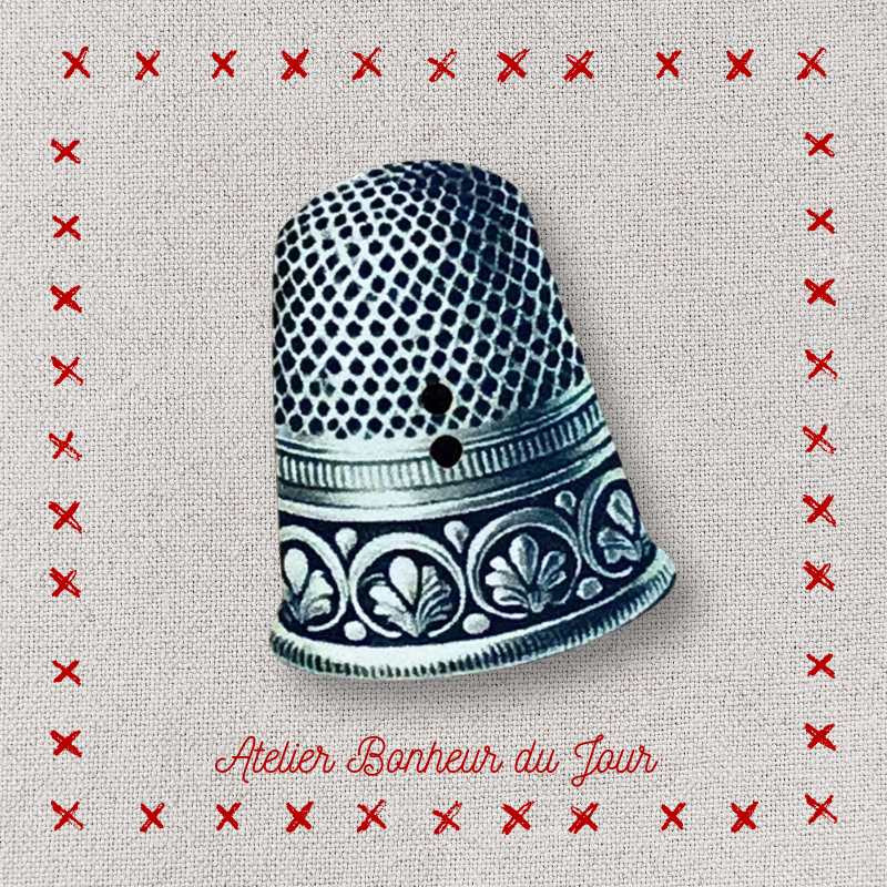 Decorative wooden button "Antique thimble" Atelier bonheur du jour