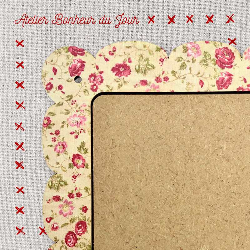 Cadre nuage fleuri "Carré - fond beige" Atelier Bonheur du Jour