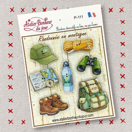 Decorative wooden button in pouch "Mountain hiking" Atelier Bonheur du jour